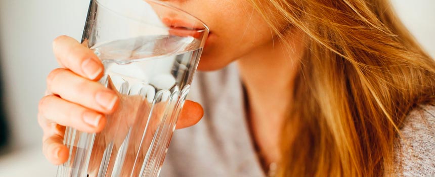 Beber Del Rio Aguas Río Claro: Beber más agua, es asegurar más vida. - Aguas Río Claro
